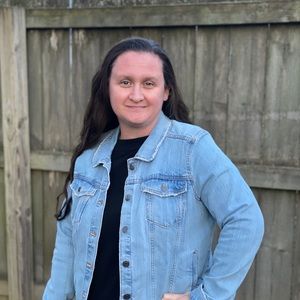 Meet your Posher, Chrystal